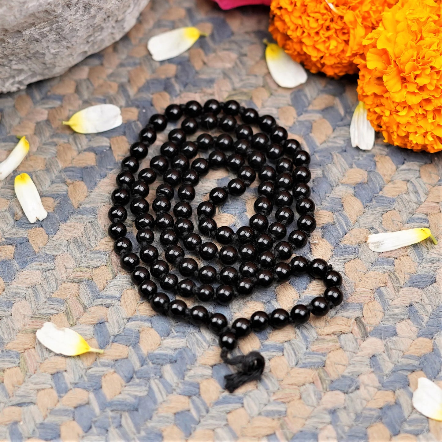 Black Hakik Mala - Prabhuaastha