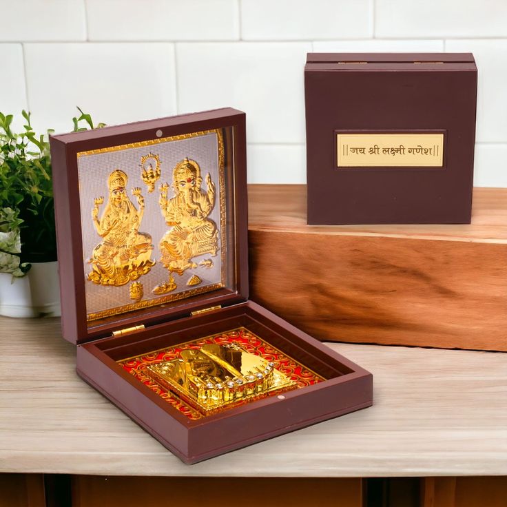 Laxmi Ganesh ji Charan Paduka